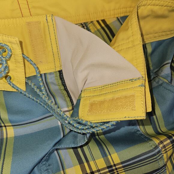 The North Face Board Shorts Y2K Plaid Swim Trunk Surfing Beach Vacation Size 6 - Picture 4 of 12